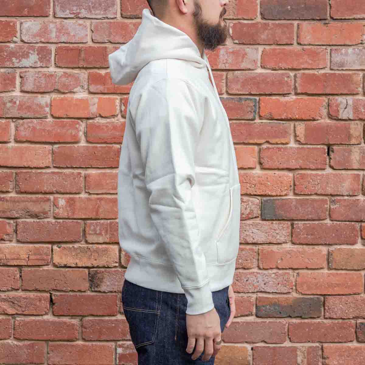 Classic Hoodie / Off White