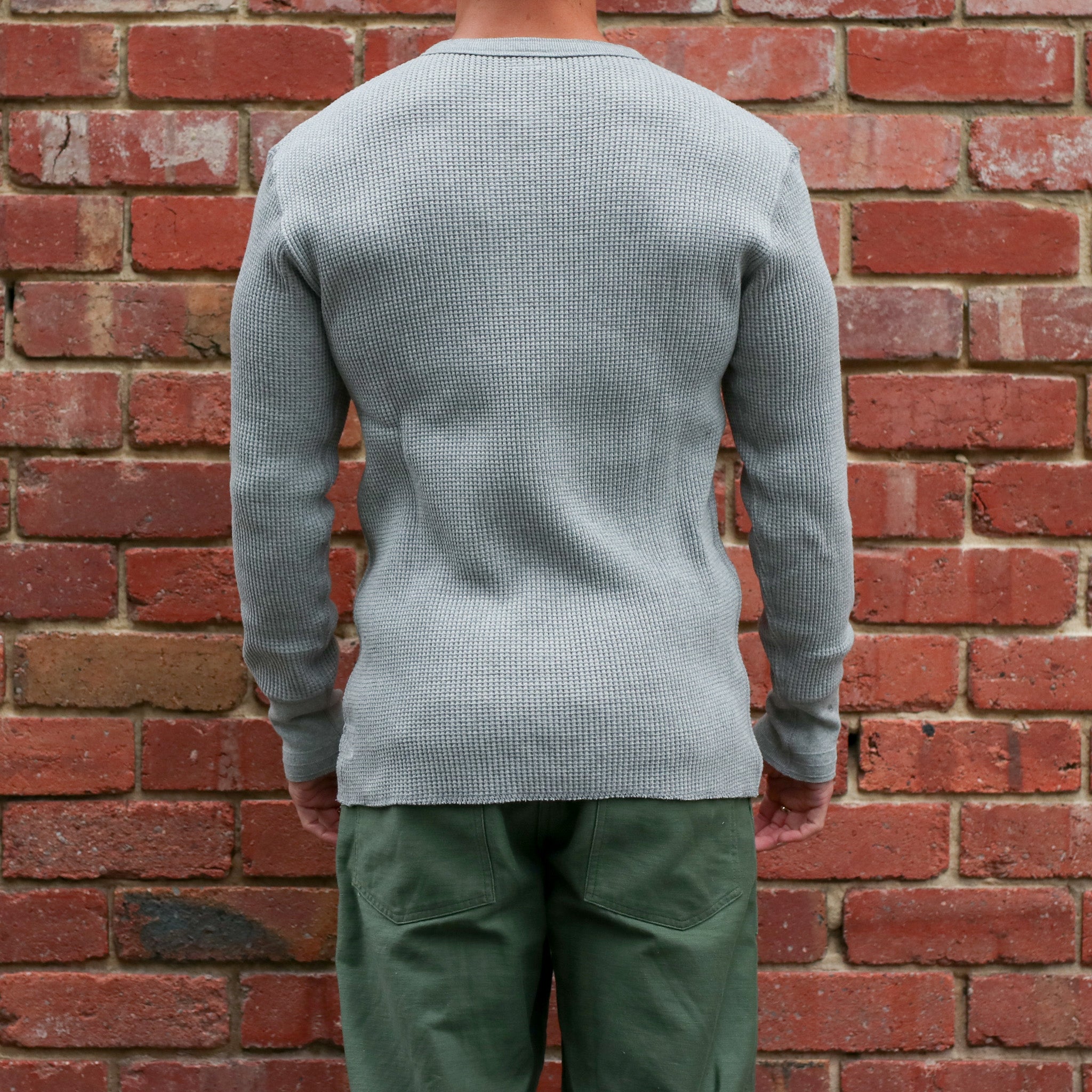 Henley Waffle Tee / Grey