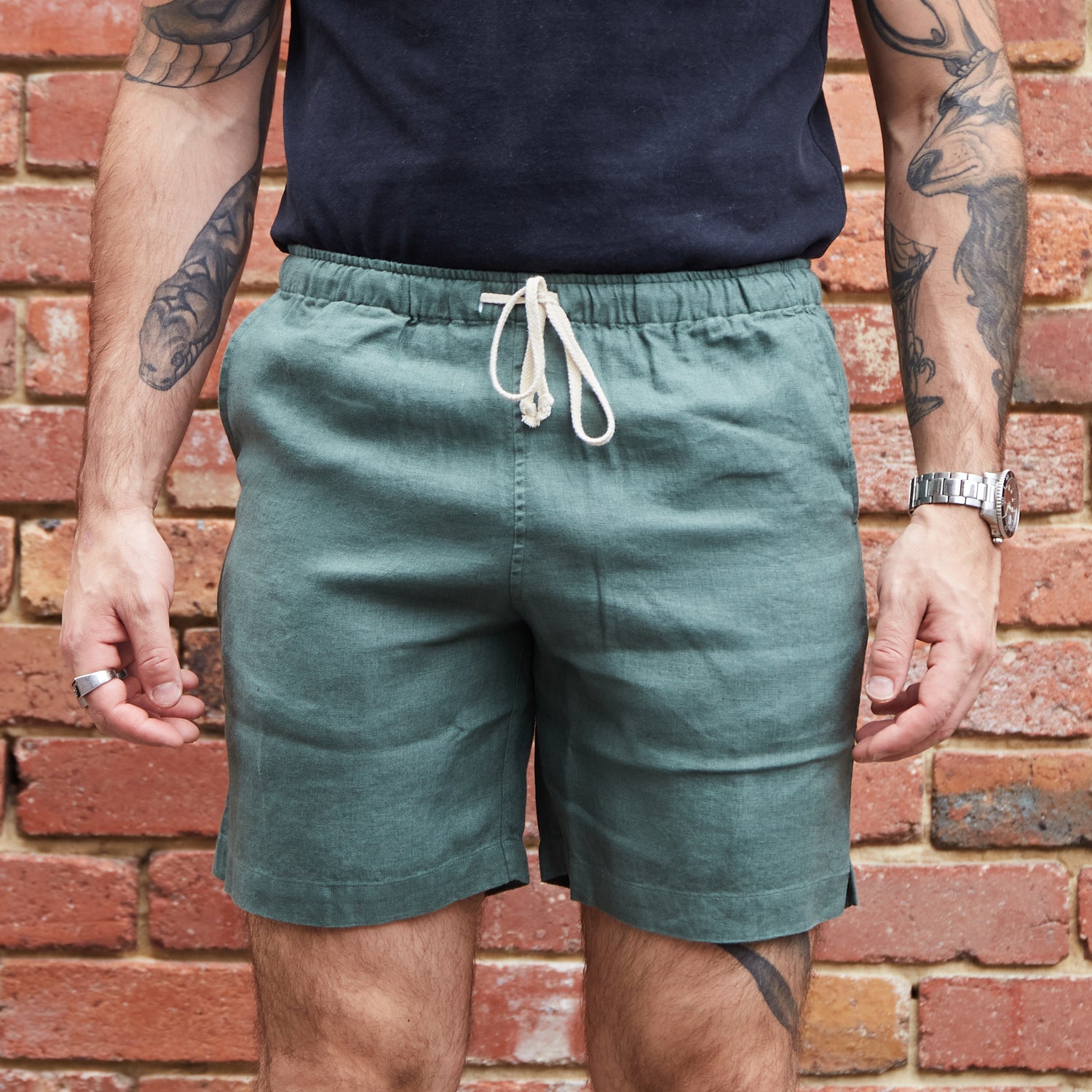 Bo Shorts / Pine Green