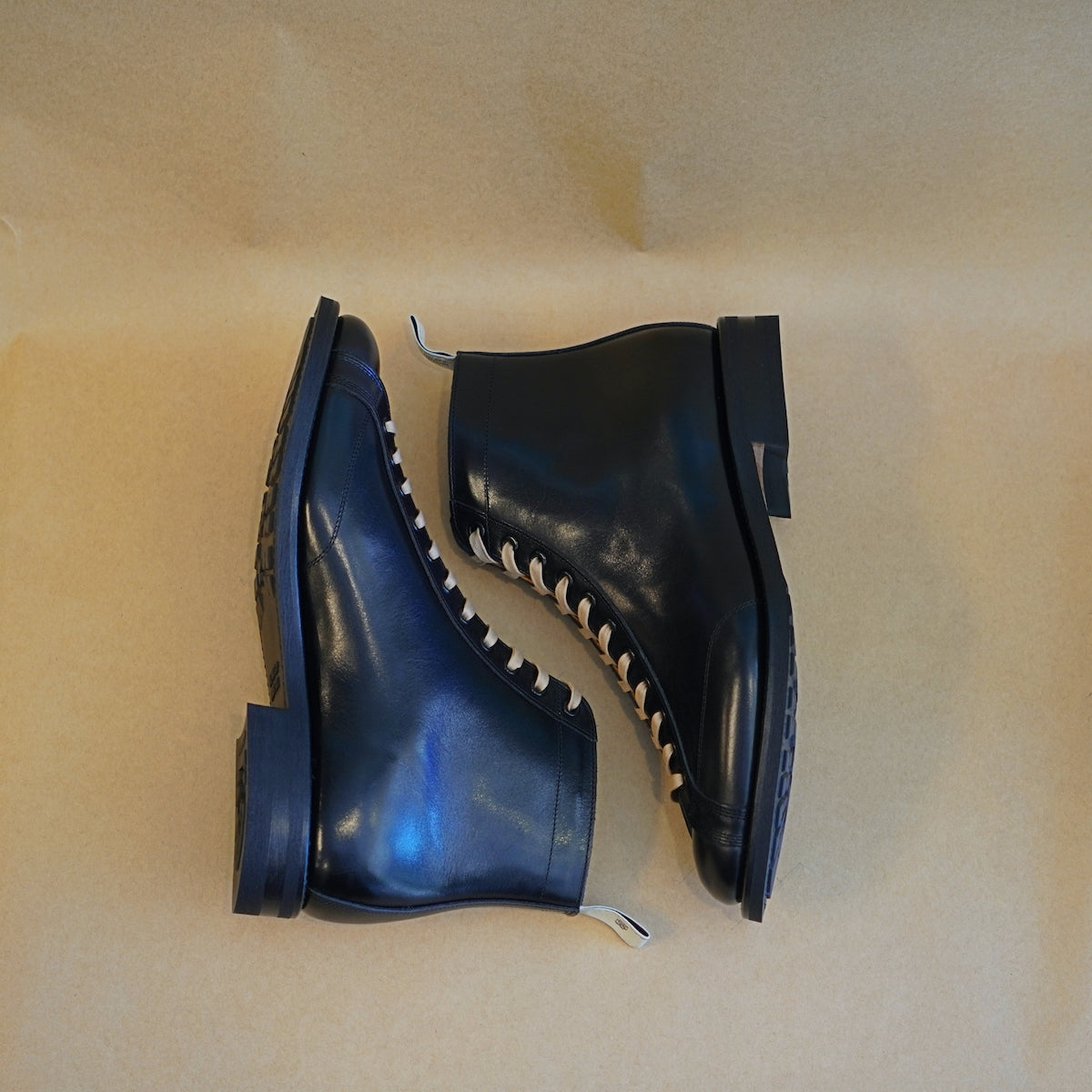 Henry / Vintage Black Calf