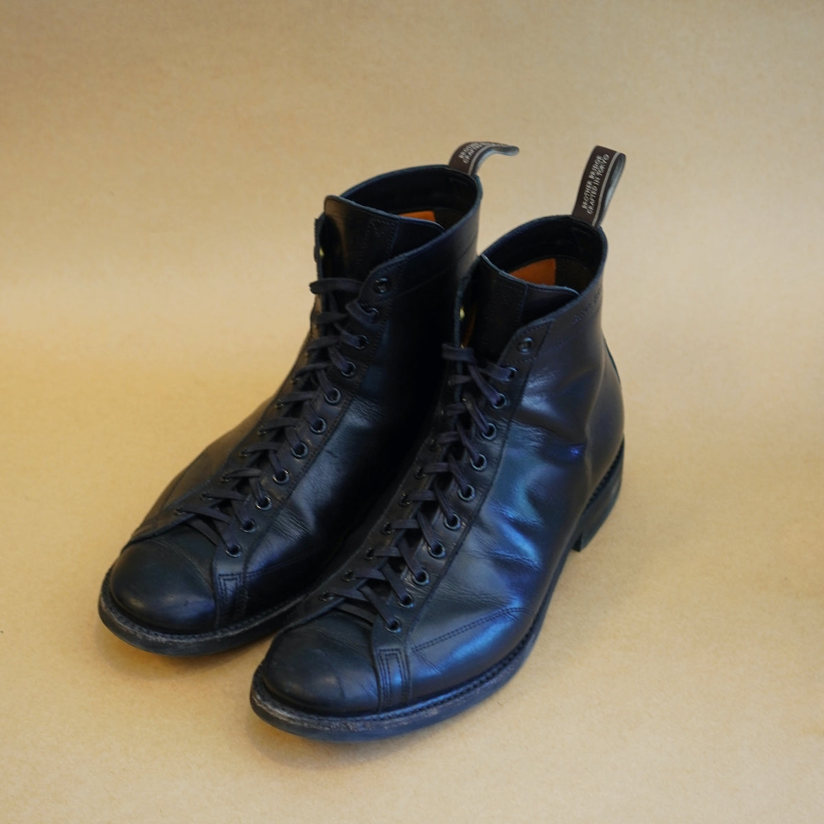 Henry / Vintage Black Calf