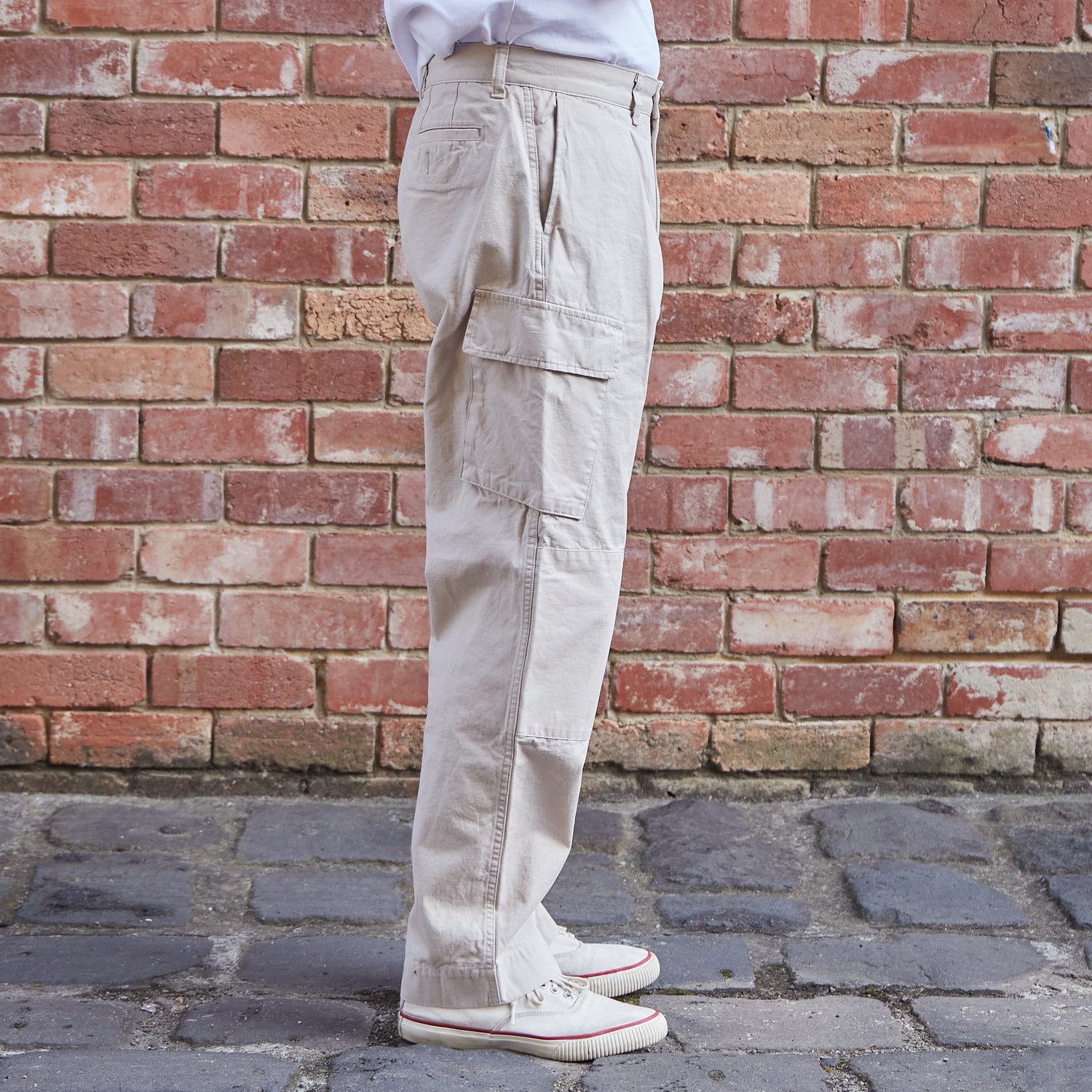 Military Cargo Pants / Sand Beige