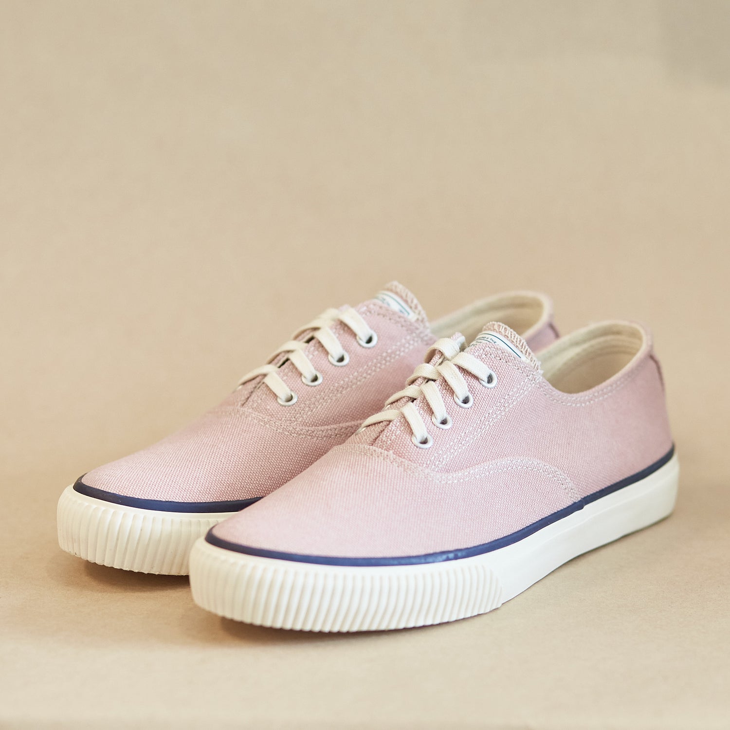 USN Deck Shoes / Tube Pink