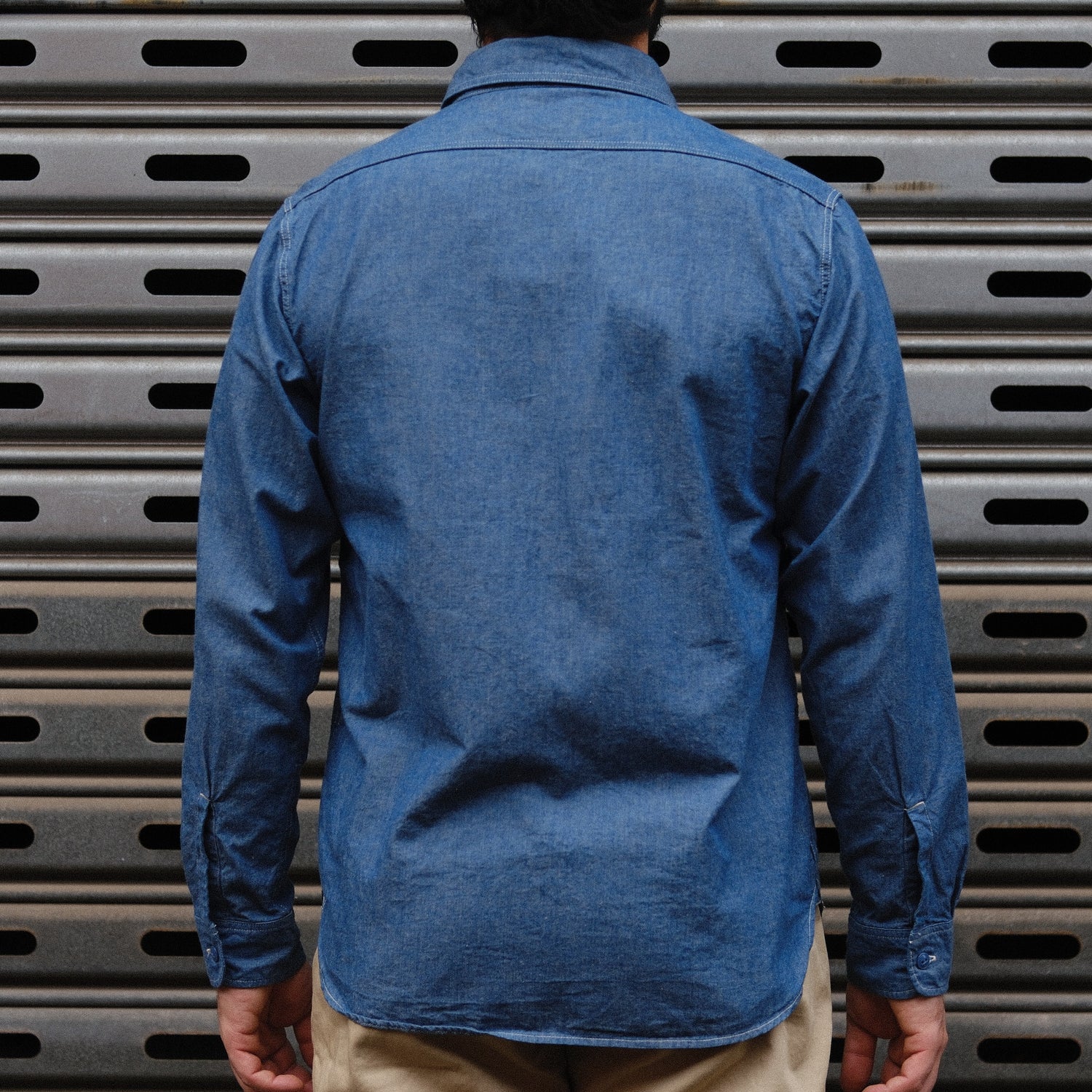Work Shirt / Chambray / Blue