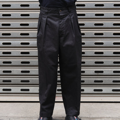 M52 French Chino / Black