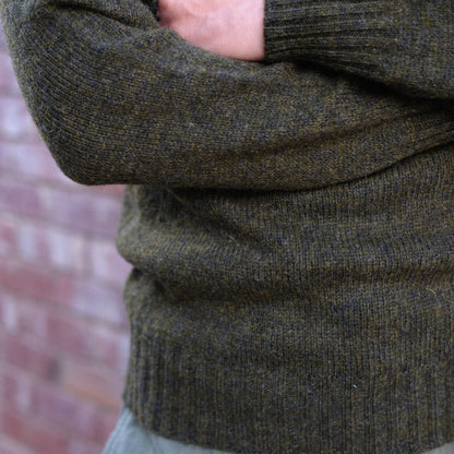 Henley Neck Sweater / Pineshadow