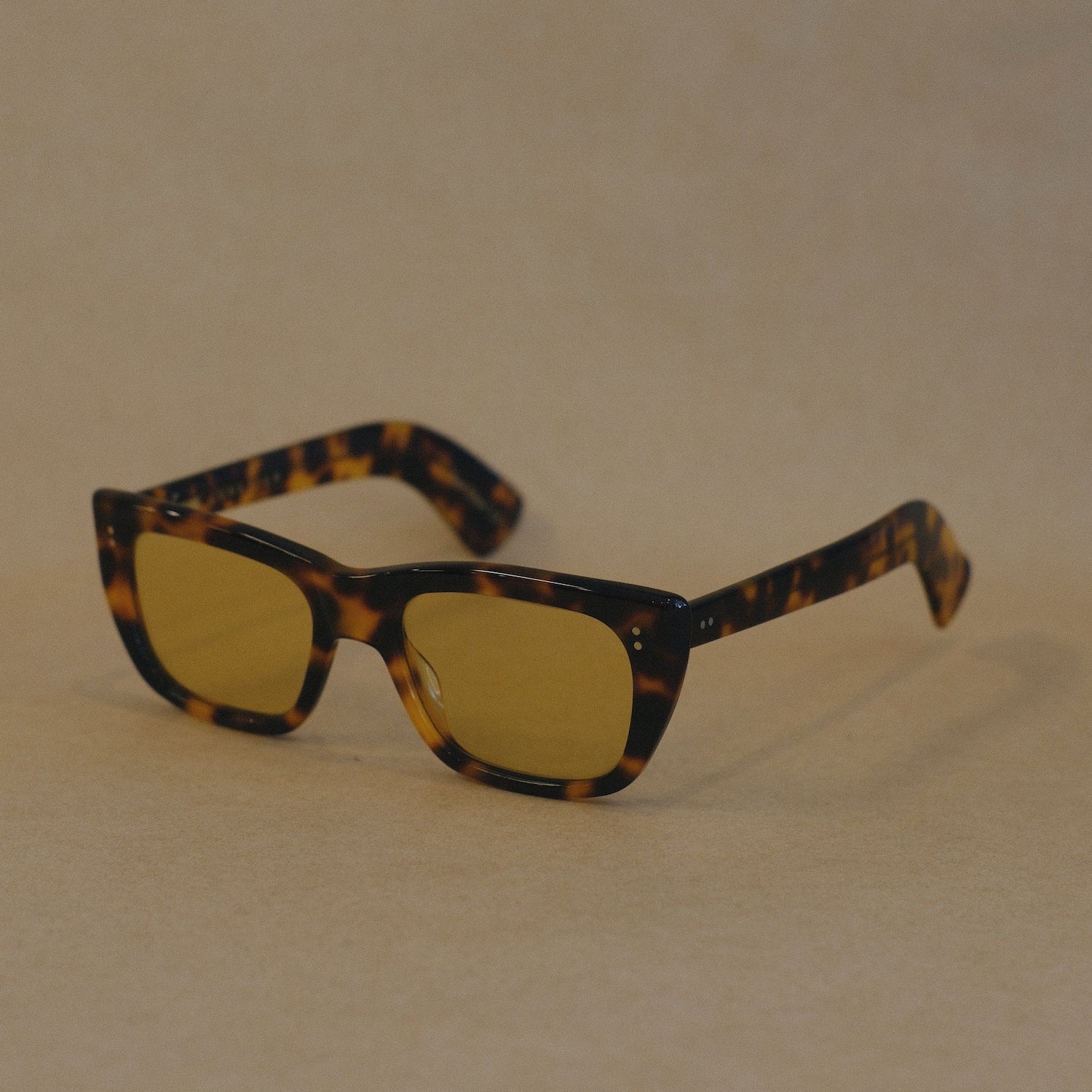 Doxa / Ecaille Fonce