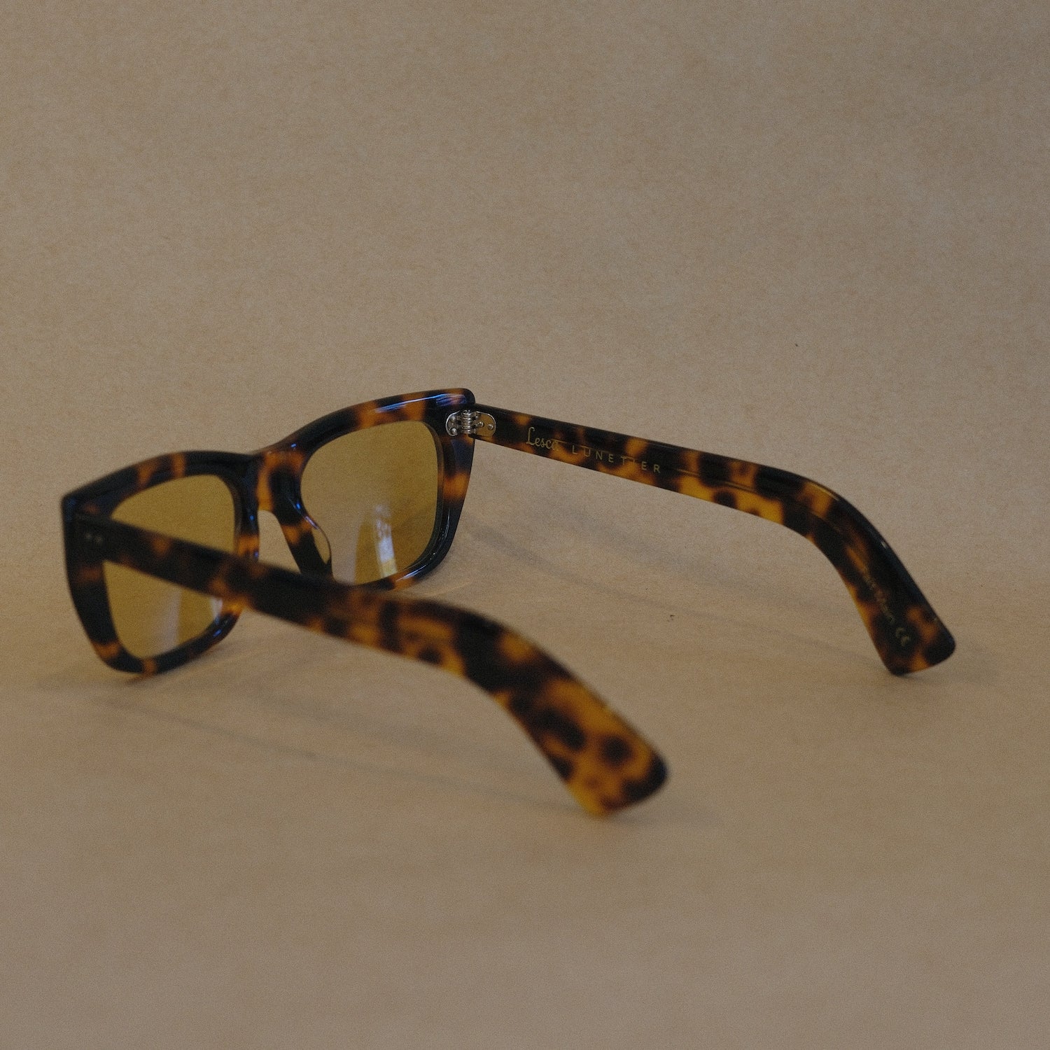 Doxa / Ecaille Fonce