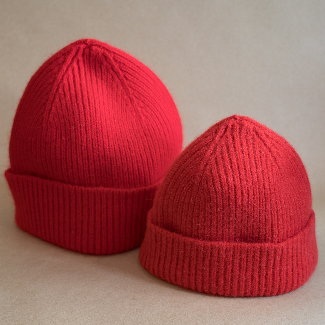 Kids Beanie / Crimson