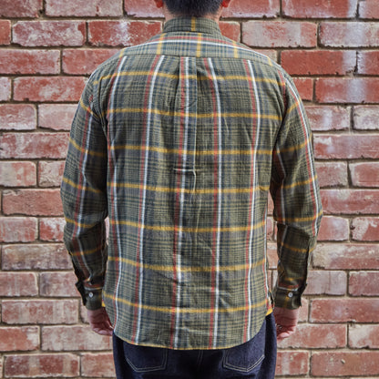 Madras Button Down Shirt / Olive Check