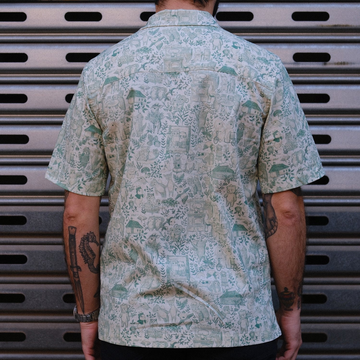 Aloha Shirt / Linen Animals - Green