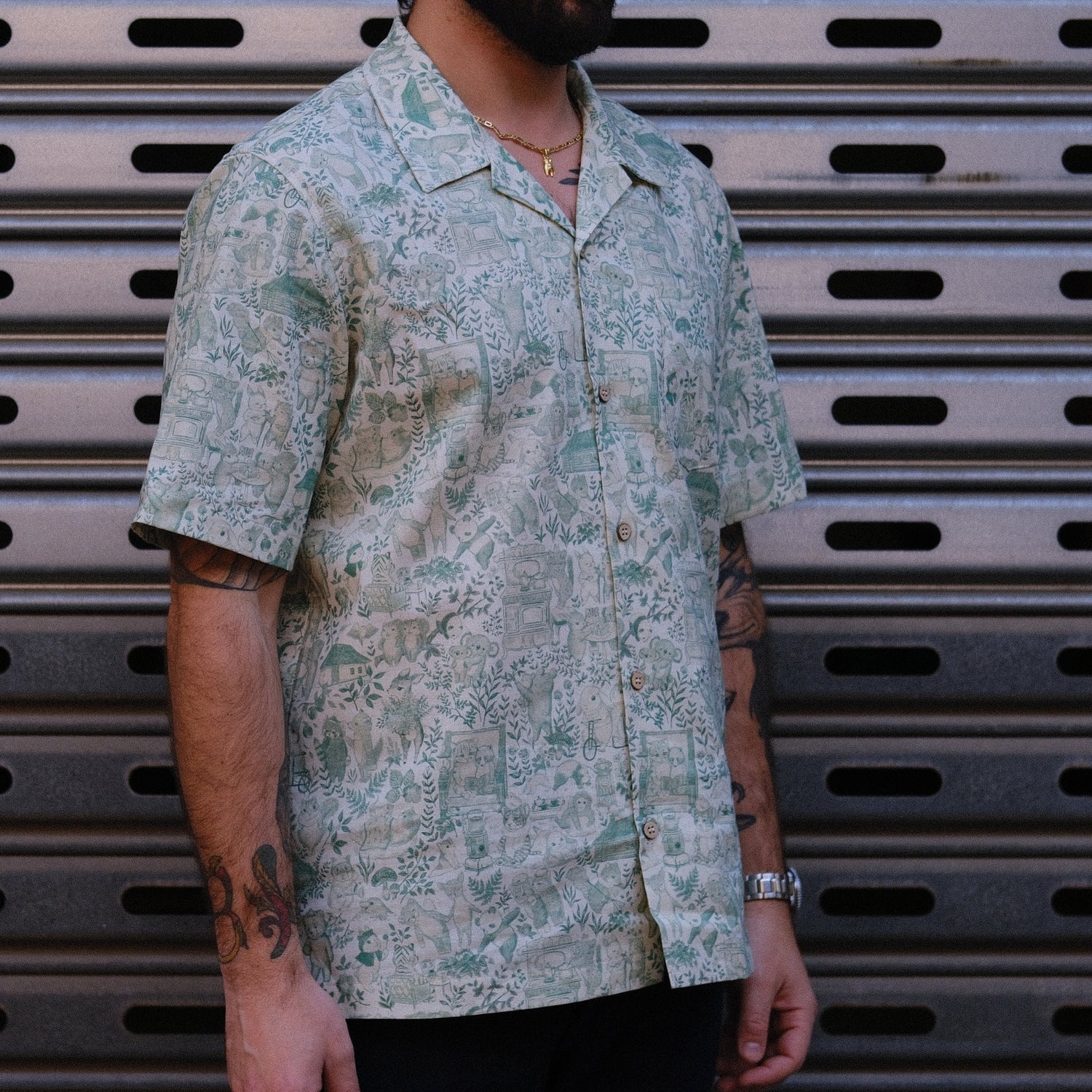 Aloha Shirt / Linen Animals - Green