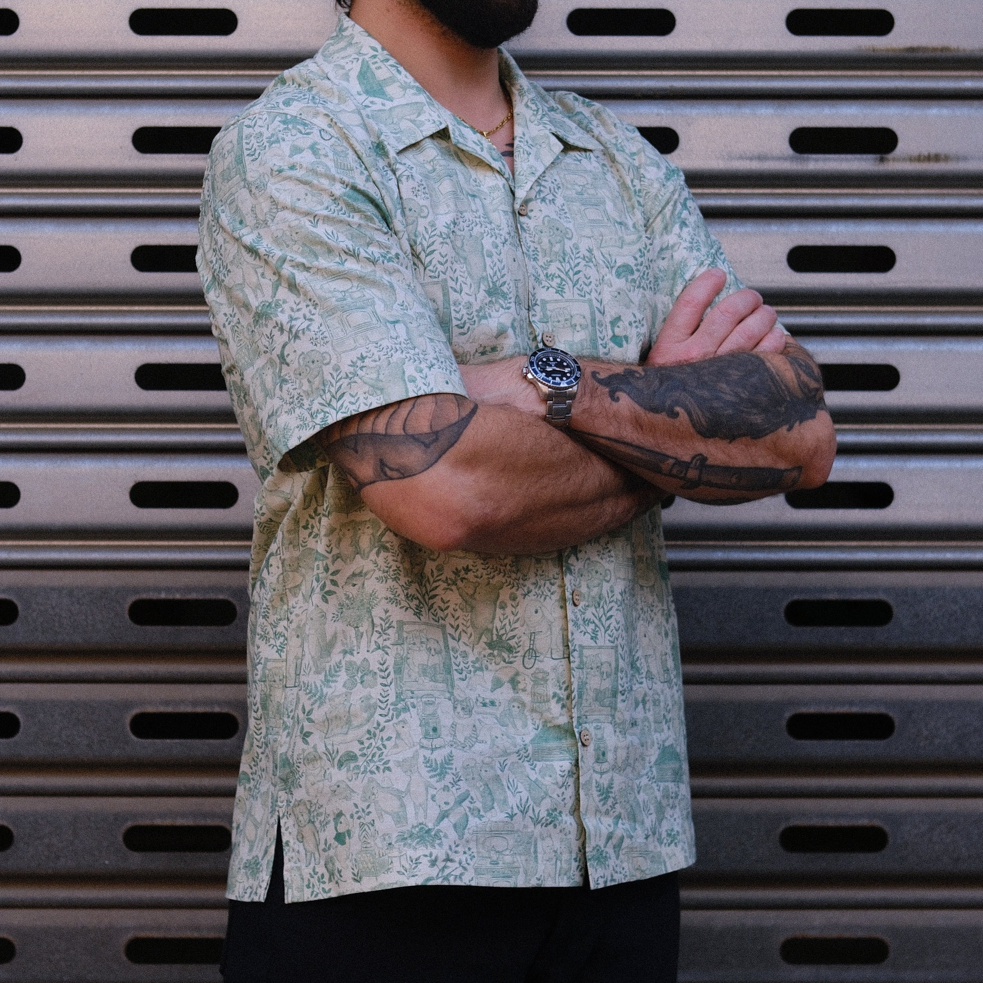 Aloha Shirt / Linen Animals - Green