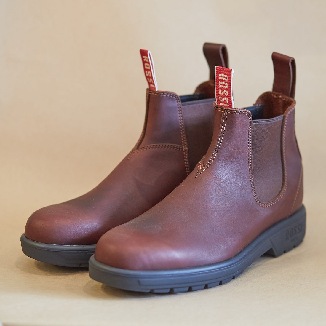 303 Endura Boot / Redwood