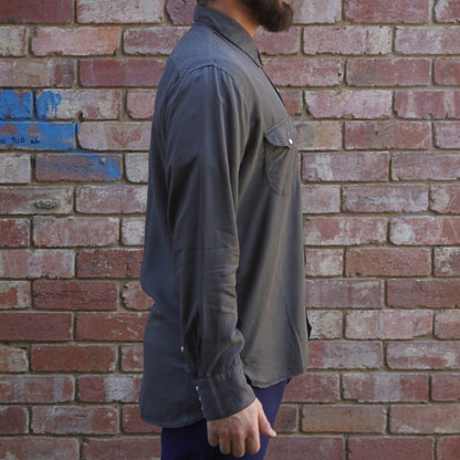 Tencel Gabardine Shirt / Faded Black