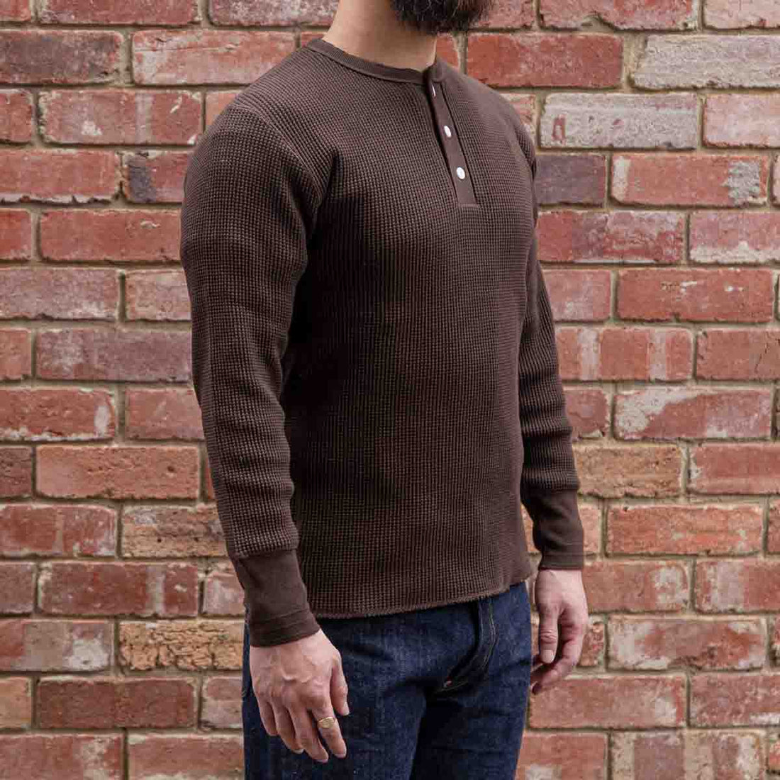 Henley Waffle Tee / Dark Brown