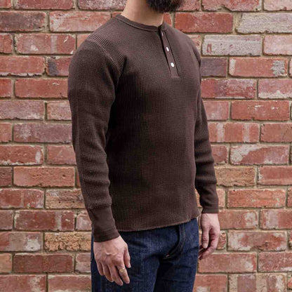 Henley Waffle Tee / Dark Brown