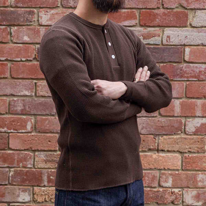 Henley Waffle Tee / Dark Brown