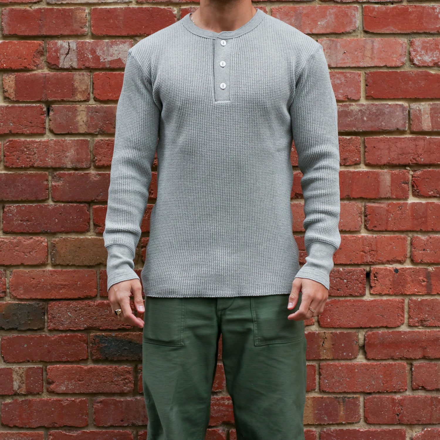 Henley Waffle Tee / Grey