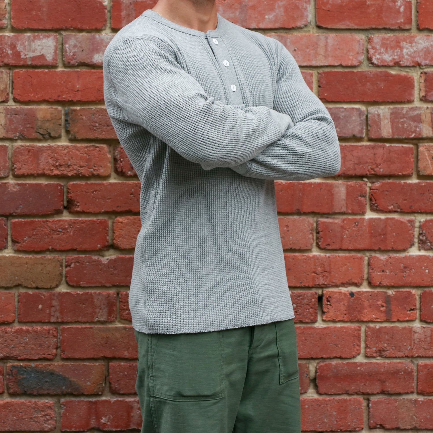 Henley Waffle Tee / Grey